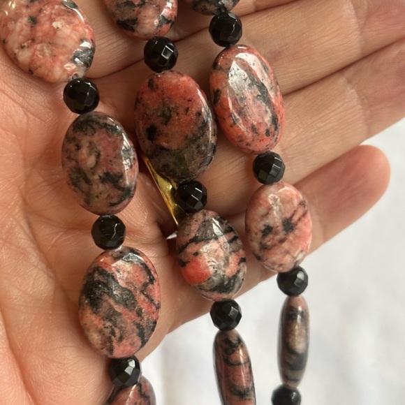 Jay King Mine Finds Rhodonite and Black Beaded Necklace 36 inch - Picture 4 of 8